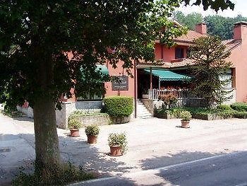 Villa San Carlo Cortemilia Zewnętrze zdjęcie